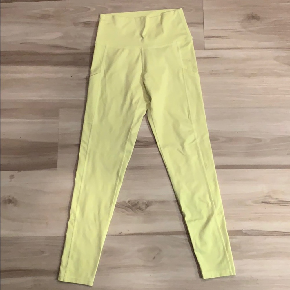 Neon yellow aerie leggings